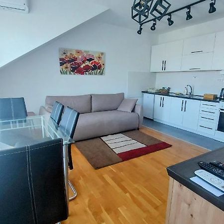 Apartments Neo Novi Sad Buitenkant foto